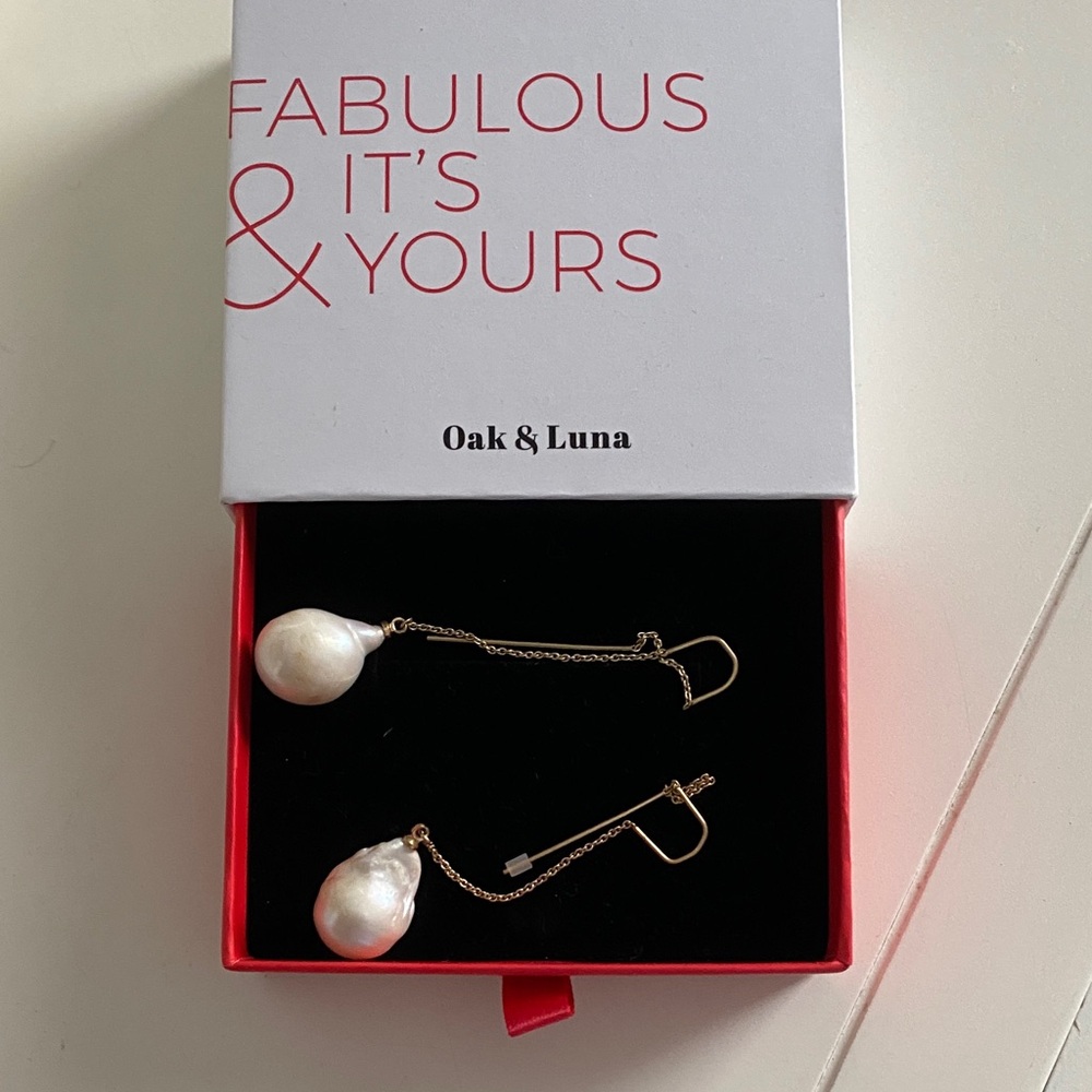 Oak & Luna Gold Pearl Drop Earrings